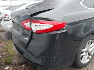 2013 Ford Fusion SE with VIN 3FA6P0HR5DR162968, listed as a IAAI auction lot 41197999 with 196,691 mi miles. Bid and sale history available at carsss.com. Image 6.
