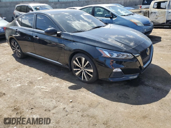 2020 Nissan Altima SR with VIN 1N4AL4CV0LN317610, listed as a Copart auction lot 83557384 with 64,406 mi miles and Salvage Title. Bid and sale history available at carsss.com. Image 4.
