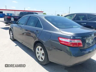 2009 Toyota Camry z VIN 4T1BE46K09U873808, wystawiony jako IAAI lot #42515981 z przebiegiem 115 188 mil mil oraz . Historia ofert i sprzedaży dostępna na DreamBid. Obrazek 6.