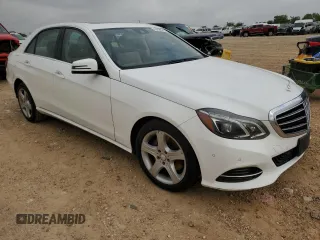 2014 Mercedes-Benz E 350 Sport with VIN WDDHF5KB5EA886658, listed as a Copart auction lot 54188245 with 86,575 mi miles and Salvage Title. Bid and sale history available at DreamBid. Image 4.
