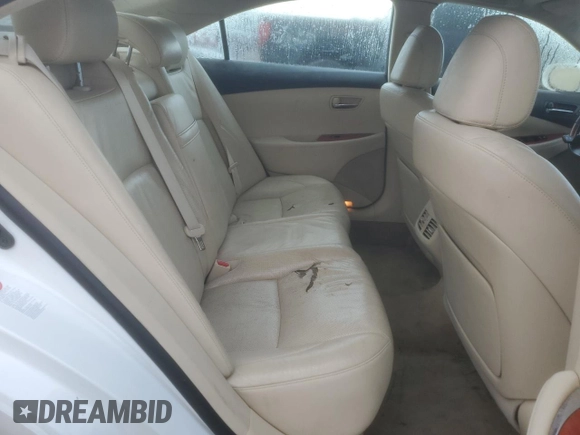 2012 Lexus ES 330 z VIN JTHBK1EG1C2507897, wystawiony jako Copart lot #55628715 z przebiegiem 96 169 mil mil oraz Nie do naprawy • Non repairable. Historia ofert i sprzedaży dostępna na DreamBid. Obrazek 10.