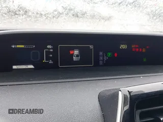2017 Toyota Prius Two z VIN JTDKARFU9H3046747, wystawiony jako IAAI lot #41773391 z przebiegiem 148 728 mil mil oraz . Historia ofert i sprzedaży dostępna na DreamBid. Obrazek 7.