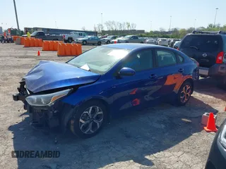 2019 Kia Forte LXS z VIN 3KPF24AD7KE133295, wystawiony jako IAAI lot #41956903 z przebiegiem 127 344 mil mil oraz . Historia ofert i sprzedaży dostępna na DreamBid. Obrazek 14.