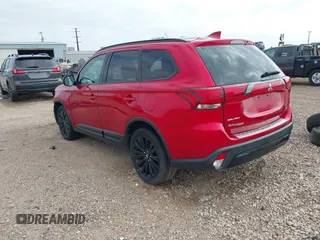 2020 Mitsubishi Outlander SE с VIN JA4AD3A3XLZ005459, выставлен на аукционе IAAI как лот 42074397 с пробегом 68 860 миль миль и . История ставок и продаж доступна на DreamBid. Изображение 3.