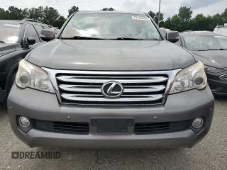 2010 Lexus GX 460 z VIN JTJBM7FX0A5008711, wystawiony jako Copart lot #57426895 z przebiegiem 284 848 mil mil oraz Czysty tytuł • Clean title. Historia ofert i sprzedaży dostępna na DreamBid. Obrazek 5.