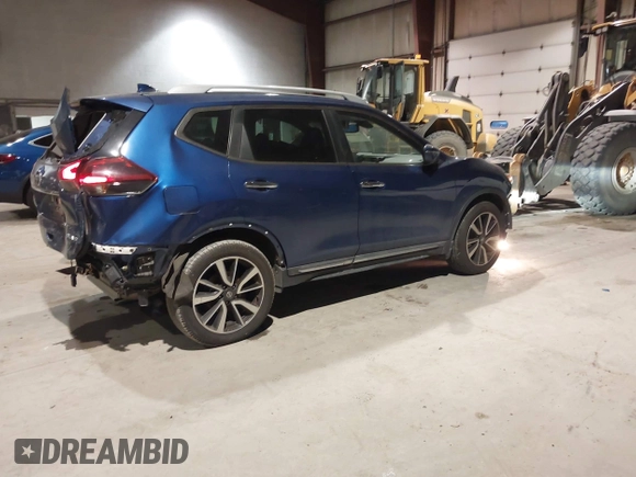 2019 Nissan Rogue SL with VIN 5N1AT2MV6KC784646, listed as a IAAI auction lot 41359980 with 99,507 mi miles. Bid and sale history available at carsss.com. Image 4.