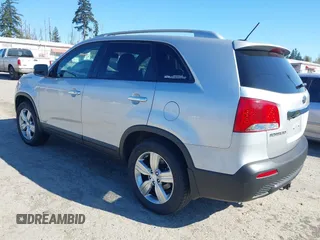 2013 Kia Sorento EX with VIN 5XYKUDA64DG357348, listed as a IAAI auction lot 42074290 with 113,703 mi miles. Bid and sale history available at carsss.com. Image 3.