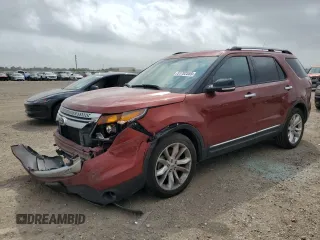 2014 Ford Explorer XLT with VIN 1FM5K7D80EGB78364, listed as a Copart auction lot 51702555 with 181,752 mi miles and Salvage Title. Bid and sale history available at carsss.com. Image 1.
