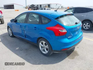 2013 Ford Focus SE with VIN 1FADP3K23DL352304, listed as a IAAI auction lot 41999944 with 106,559 mi miles. Bid and sale history available at carsss.com. Image 3.