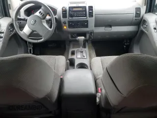 2005 Nissan Frontier LE z VIN 1N6AD07W05C445604, wystawiony jako Copart lot #60499225 z przebiegiem 206 803 mil mil oraz Czysty tytuł • Clean title. Historia ofert i sprzedaży dostępna na DreamBid. Obrazek 8.