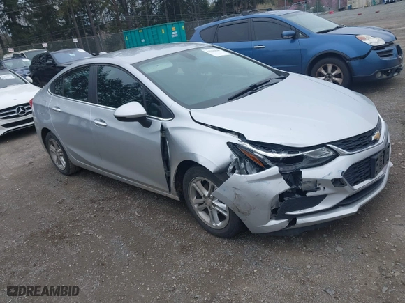2017 Chevrolet Cruze LT with VIN 1G1BE5SM7H7241301, listed as a IAAI auction lot 41906040 with 132,922 mi miles. Bid and sale history available at carsss.com. Image 1.