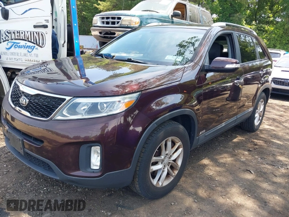 2015 Kia Sorento LX с VIN 5XYKTDA64FG568023, выставлен на аукционе IAAI как лот 42669922 с пробегом 112 156 миль миль и . История ставок и продаж доступна на DreamBid. Изображение 18.