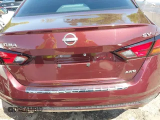 2023 Nissan Altima SV z VIN 1N4BL4DW5PN426467, wystawiony jako IAAI lot #41978564 z przebiegiem 28 703 mil mil oraz . Historia ofert i sprzedaży dostępna na DreamBid. Obrazek 16.