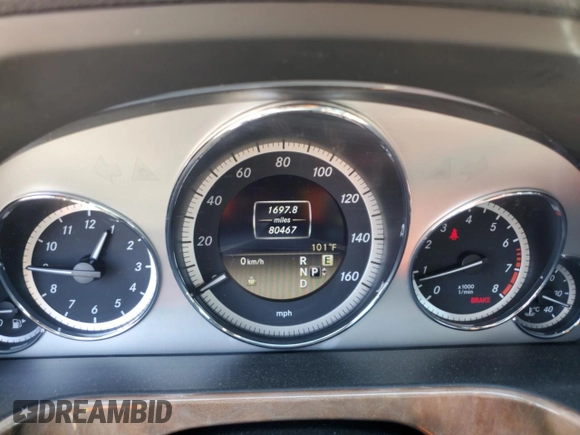 2012 Mercedes-Benz E 350 Luxury with VIN WDDHF5KB0CA567925, listed as a Copart auction lot 59439565 with 80,467 mi miles and Salvage title. Bid and sale history available at DreamBid. Image 9.