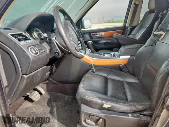 2011 Land Rover Range Rover Sport HSE with VIN SALSF2D41BA275446, listed as a Copart auction lot 60845465 with 150,048 mi miles and Salvage title. Bid and sale history available at DreamBid. Image 7.