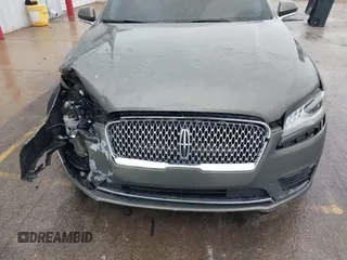 2017 Lincoln MKZ Hybrid Select с VIN 3LN6L5LU9HR601007, выставлен на аукционе IAAI как лот 42160568 с пробегом 108 131 миль миль и . История ставок и продаж доступна на DreamBid. Изображение 6.