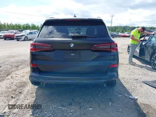 2022 BMW X5 xDrive40i with VIN 5UXCR6C08N9L39205, listed as a IAAI auction lot 42292571 with 98,275 mi miles and . Bid and sale history available at DreamBid. Image 15.