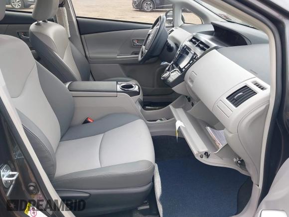 2015 Toyota Prius Two with VIN JTDZN3EU3FJ037486, listed as a IAAI auction lot 42049071 with 18,509 mi miles and . Bid and sale history available at DreamBid. Image 5.