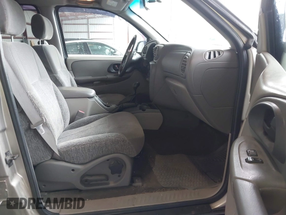 2003 Chevrolet TrailBlazer LS with VIN 1GNDS13S232326932, listed as a IAAI auction lot 42194665 with 137,183 mi miles and . Bid and sale history available at DreamBid. Image 5.