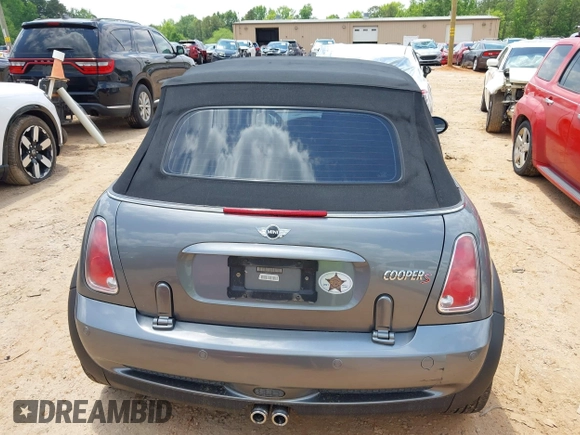 2006 MINI Convertible S with VIN WMWRH33516TF89141, listed as a IAAI auction lot 42273093 with 174,772 mi miles and . Bid and sale history available at DreamBid. Image 16.
