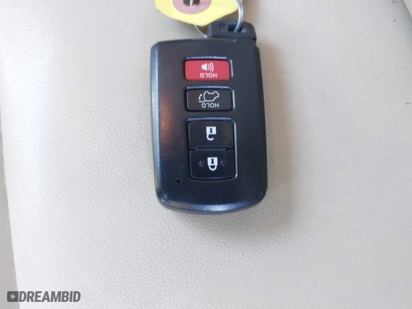 2019 Toyota Highlander SE with VIN 5TDJZRFH3KS580338, listed as a IAAI auction lot 41736059 with 128,487 mi miles. Bid and sale history available at carsss.com. Image 11.
