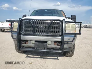 2002 Ford Super Duty F-250 XL with VIN 1FTNX21L62EC64514, listed as a Copart auction lot 67959914 with 354,142 mi miles and Salvage Title. Bid and sale history available at carsss.com. Image 5.