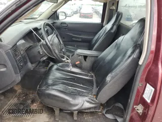 2003 Dodge Dakota with VIN 1D7FL16XX3S354070, listed as a Copart auction lot 42445675 with 206,311 mi miles and Clean Title. Bid and sale history available at carsss.com. Image 7.