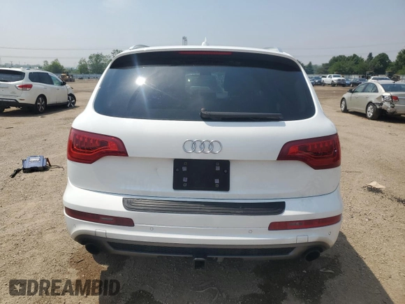 2011 Audi Q7 Prestige with VIN WA1WMAFE8BD001068, listed as a Copart auction lot 59710825 with 128,222 mi miles and Salvage title. Bid and sale history available at DreamBid. Image 6.