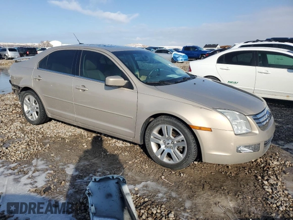 2007 Ford Fusion SEL with VIN 3FAHP08157R264990, listed as a Copart auction lot 45982045 with 121,680 mi miles and Salvage Title. Bid and sale history available at carsss.com. Image 4.