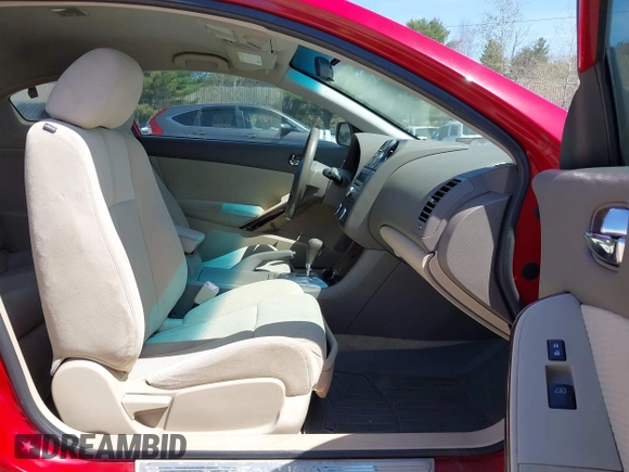 2011 Nissan Altima 2.5 S with VIN 1N4AL2EP7BC184230, listed as a IAAI auction lot 42114343 with 147,657 mi miles. Bid and sale history available at carsss.com. Image 5.