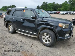 2011 Toyota 4Runner SR5 z VIN JTEZU5JRXB5028654, wystawiony jako Copart lot #54906235 z przebiegiem 164 438 mil mil oraz Szkoda całkowita • Salvage title. Historia ofert i sprzedaży dostępna na DreamBid. Obrazek 4.