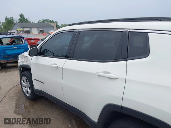 2018 Jeep Compass Latitude с VIN 3C4NJDBB4JT453583, выставлен на аукционе IAAI как лот 42501931 с пробегом 57 094 миль миль и . История ставок и продаж доступна на DreamBid. Изображение 14.