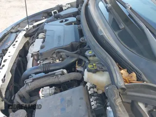 2019 Chevrolet Cruze LS с VIN 3G1BC6SM2KS576356, выставлен на аукционе IAAI как лот 43325030 с пробегом 184 115 миль миль и . История ставок и продаж доступна на DreamBid. Изображение 19.