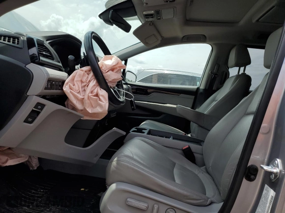 2022 Honda Odyssey Touring с VIN 5FNRL6H82NB009321, выставлен на аукционе Copart как лот 59058535 с пробегом 88 073 миль миль и Списание • Salvage title. История ставок и продаж доступна на DreamBid. Изображение 7.