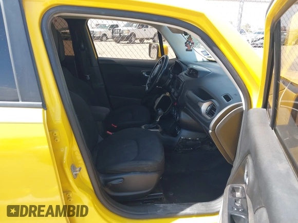 2016 Jeep Renegade Latitude z VIN ZACCJABT1GPD53424, wystawiony jako IAAI lot #42349781 z przebiegiem 108 209 mil mil oraz . Historia ofert i sprzedaży dostępna na DreamBid. Obrazek 5.