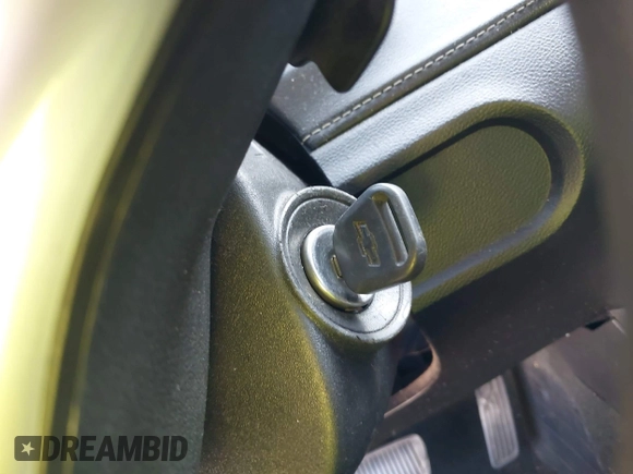 2014 Chevrolet Camaro LS с VIN 2G1FA1E39E9215060, выставлен на аукционе IAAI как лот 42046570 с пробегом 188 933 миль миль и . История ставок и продаж доступна на DreamBid. Изображение 11.