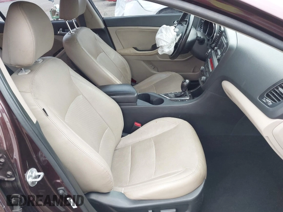 2012 Kia Optima EX with VIN 5XXGN4A76CG024213, listed as a IAAI auction lot 41871583 with 194,168 mi miles and . Bid and sale history available at carsss.com. Image 5.