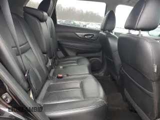 2015 Nissan Rogue SL z VIN 5N1AT2MV3FC810366, wystawiony jako Copart lot #50383365 z przebiegiem 134 607 mil mil oraz Szkoda całkowita • Salvage title. Historia ofert i sprzedaży dostępna na DreamBid. Obrazek 11.
