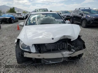 2013 Mercedes-Benz C 300 Sport z VIN WDDGF8AB1DR286864, wystawiony jako Copart lot #62366405 z przebiegiem 107 546 mil mil oraz Szkoda całkowita • Salvage title. Historia ofert i sprzedaży dostępna na DreamBid. Obrazek 5.