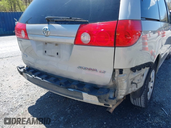 2008 Toyota Sienna CE with VIN 5TDZK23C28S143477, listed as a IAAI auction lot 41930860 with 301,391 mi miles and . Bid and sale history available at carsss.com. Image 6.