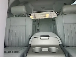 2005 Lincoln Navigator Luxury z VIN 5LMFU27505LJ05986, wystawiony jako Copart lot #54041334 z przebiegiem 169 277 mil mil oraz Szkoda całkowita • Salvage title. Historia ofert i sprzedaży dostępna na DreamBid. Obrazek 10.