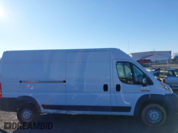 2015 Ram ProMaster Cargo with VIN 3C6TRVDG0FE501887, listed as a IAAI auction lot 41655896 with 121,574 mi miles and . Bid and sale history available at carsss.com. Image 13.