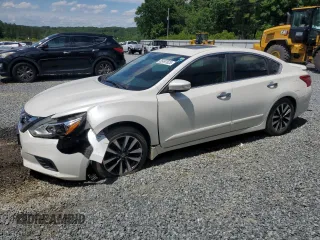 2016 Nissan Altima S z VIN 1N4AL3APXGC124946, wystawiony jako Copart lot #55497625 z przebiegiem 125 306 mil mil oraz Szkoda całkowita • Salvage title. Historia ofert i sprzedaży dostępna na DreamBid. Obrazek 1.