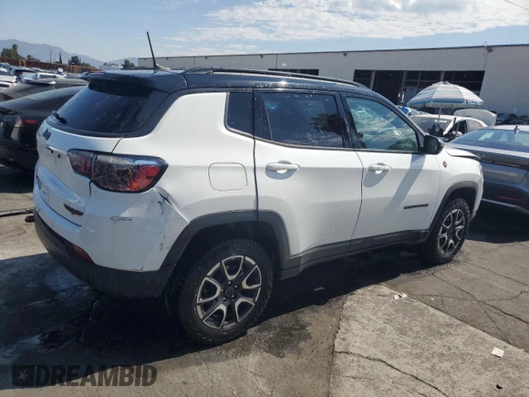 2025 Jeep Compass Trailhawk with VIN 3C4NJDDN4ST536911, listed as a Copart auction lot 65444215 with 16,172 mi miles and Clean title. Bid and sale history available at DreamBid. Image 3.