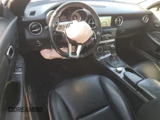 2014 Mercedes-Benz SLK-Class SLK 250 with VIN WDDPK4HA6EF095686, listed as a Copart auction lot 73607944 with 98,787 mi miles and Clean Title. Bid and sale history available at carsss.com. Image 8.