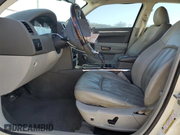 2009 Chrysler 300 with VIN 2C3KA63T99H622995, listed as a Copart auction lot 45274995 with 223,907 mi miles and Clean Title. Bid and sale history available at carsss.com. Image 7.