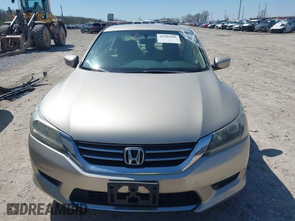 2014 Honda Accord Sedan LX with VIN 1HGCR2F33EA173708, listed as a IAAI auction lot 41989982 with 122,647 mi miles. Bid and sale history available at carsss.com. Image 13.