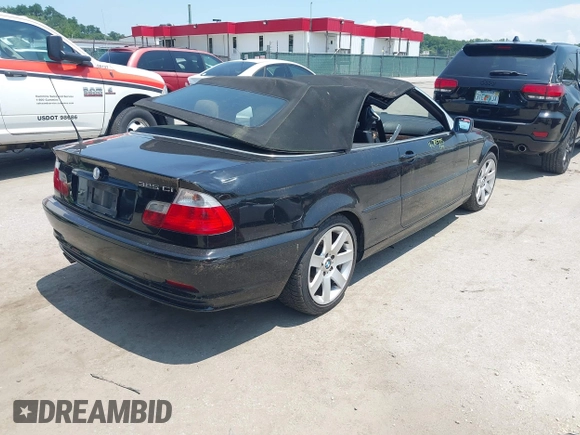 2002 BMW 3 Series 325Ci с VIN WBABS334X2PG88568, выставлен на аукционе IAAI как лот 42702995 с пробегом 77 577 миль миль и . История ставок и продаж доступна на DreamBid. Изображение 4.