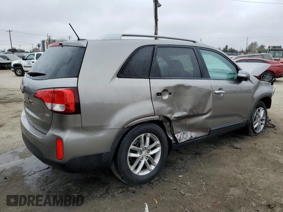 2014 Kia Sorento LX with VIN 5XYKT4A73EG426012, listed as a Copart auction lot 86743754 with 68,157 mi miles and Salvage Title. Bid and sale history available at carsss.com. Image 3.