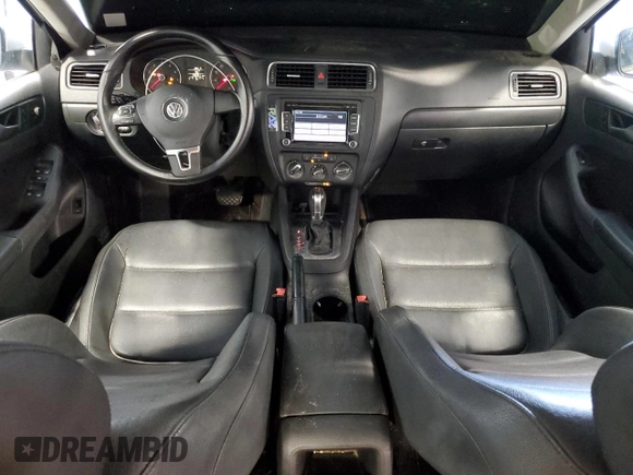2012 Volkswagen Jetta SE with VIN 3VWDX7AJ1CM389131, listed as a Copart auction lot 64947474 with 140,331 mi miles and Salvage title. Bid and sale history available at DreamBid. Image 8.